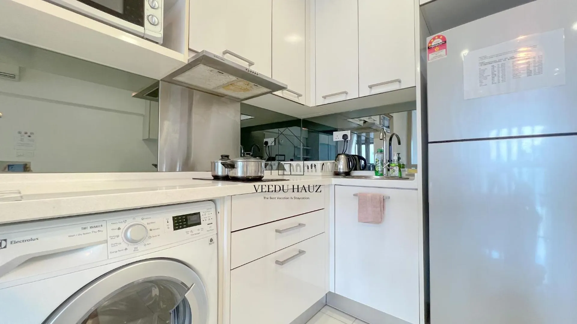 Mercu Summer Suites Klcc By Veedu Hauz Куала-Лумпур Апартаменты